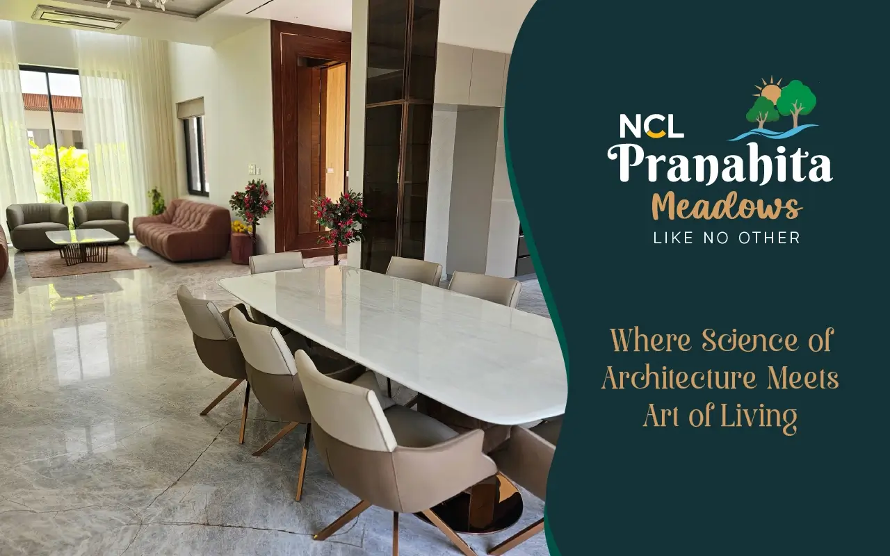 Villa with dinning room